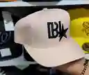 Gorra Rosa Con Estrella Negra - Diseño Exclusivo