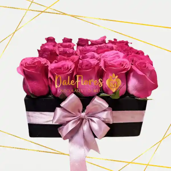Caja De Rosas Fucsia
