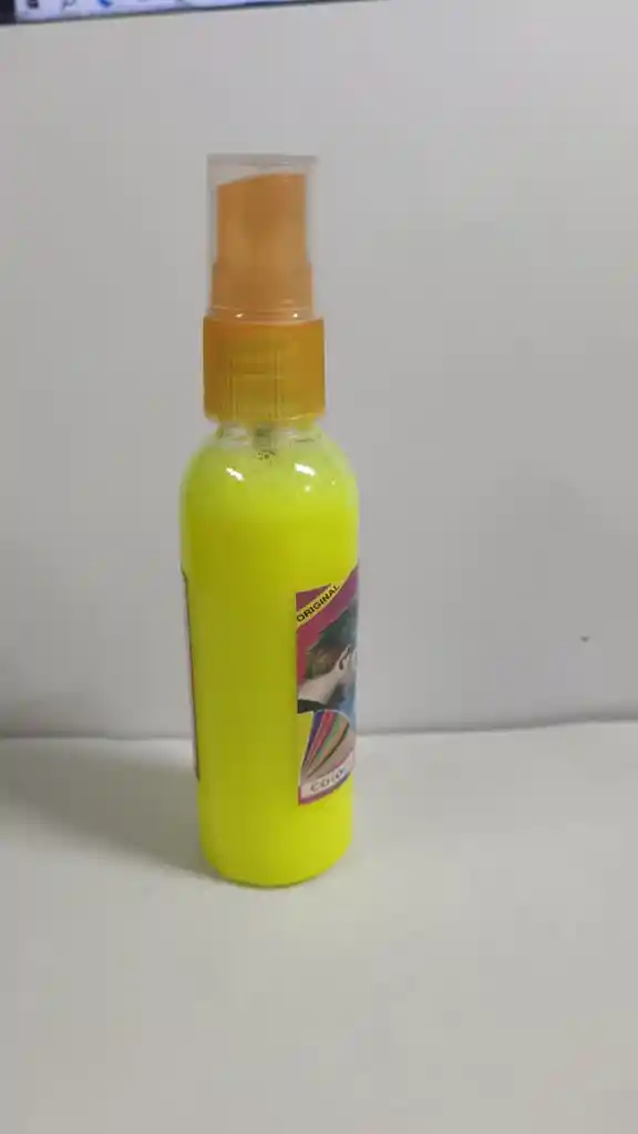 Laca Para Cabello Amarillo Fluorescente