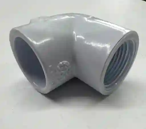 Codo Pvc Con Una Rosca De 1/2"