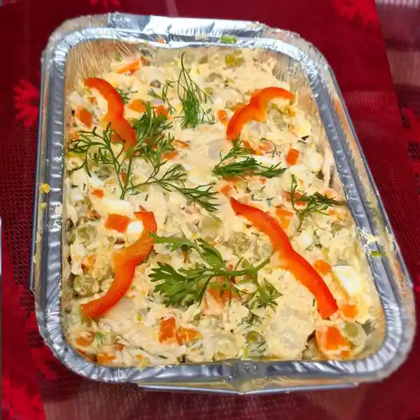 Ensalada De Gallina Navideña Tradicional