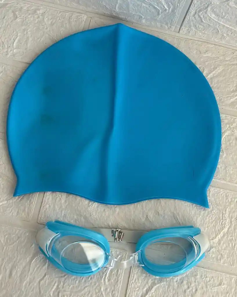 Gorro Natacion + Gafas Azul Claro