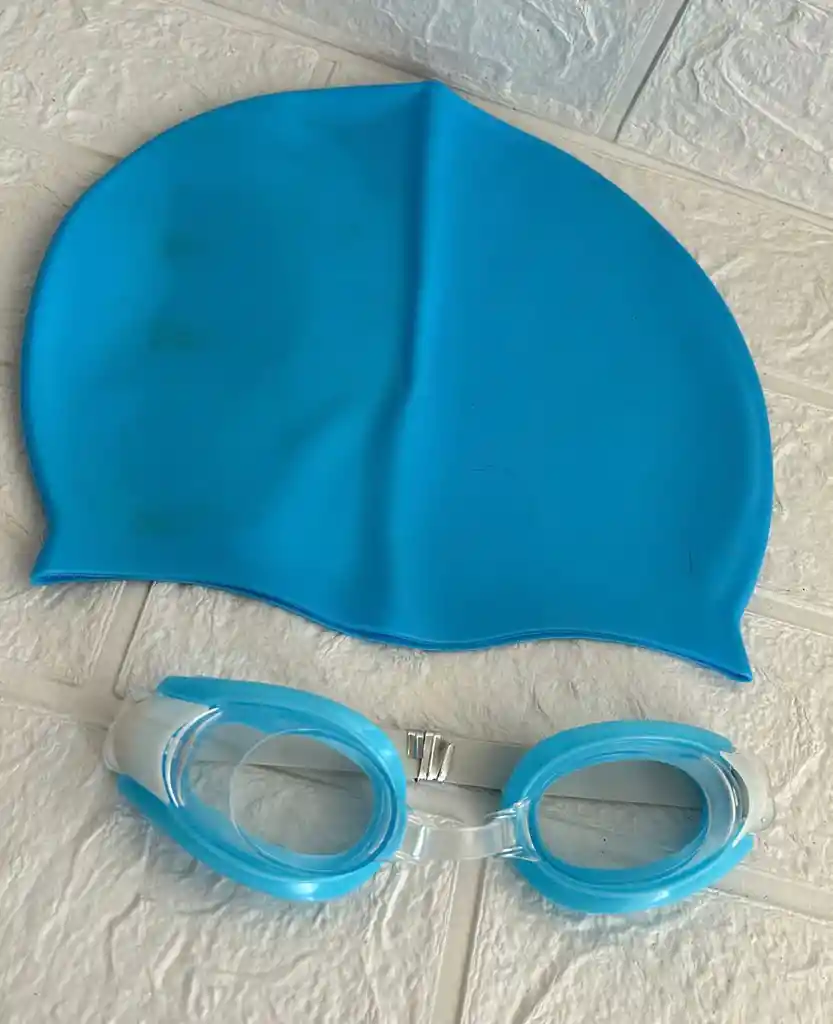 Gorro Natacion + Gafas Azul Claro