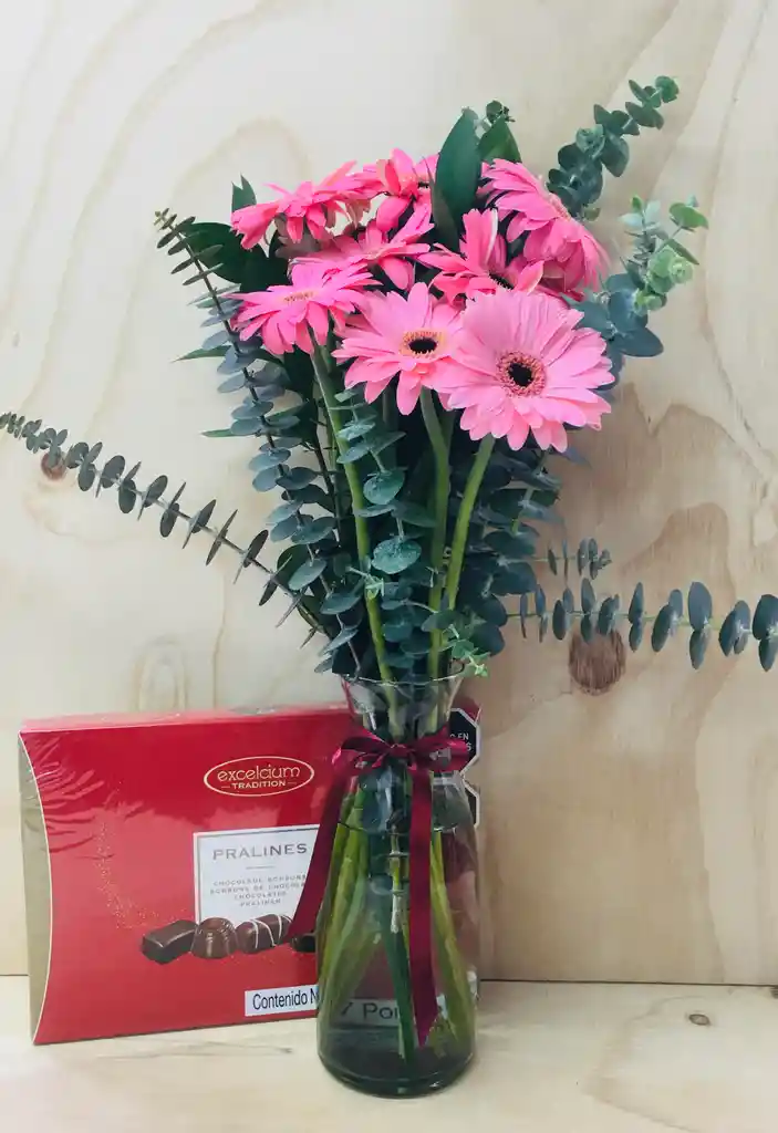 Flores Gerberas, Chocolates Y Jarrón Caja De Regalo