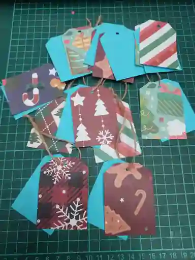 Tags, Etiquetas, Tarjetas X 10 (7 X 5 Cms) Navidad