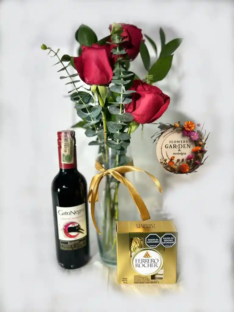 Rosas En Solitario Con Vino Gato Negro Una Noche Especial