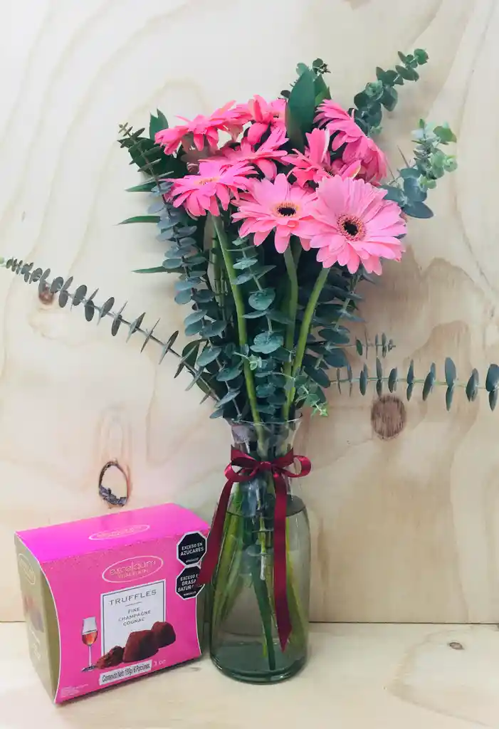 Gerberas Flores, Trufas Y Jarrón