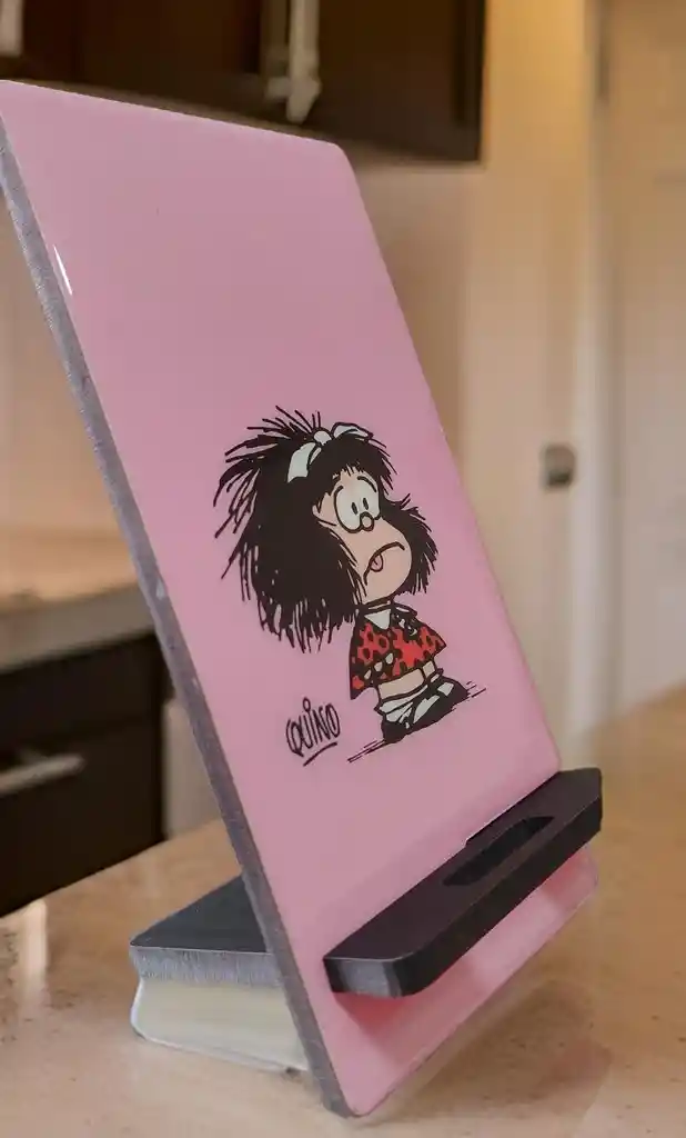 Porta Celular Mafalda