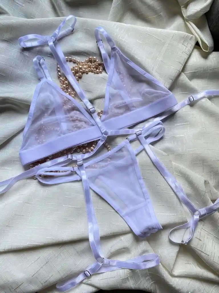Conjunto Con Liguero Candace