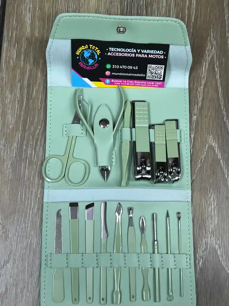 Kit Manicure Pedicure Cuidado Facial Cortauñas X16 Piezas