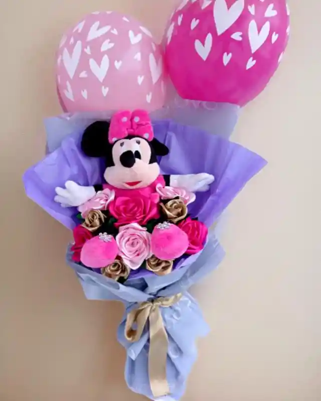 Ramo De Rosas Minnie Con Chocolates