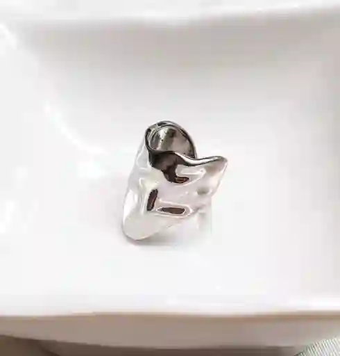 Earcuff Plateado Texturizado