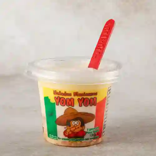 Helados Yom Yom Queso Arequipe