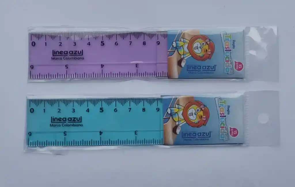 Regla 15cm Plastica