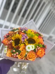 Flores Amarillas Bouquet O Ramo Surtido De Girasol , Rosas Y Margaritas