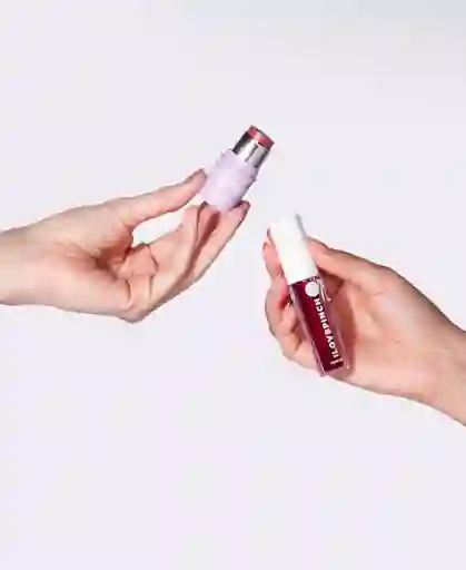 True Swipe Dúo ( Tinta True Red + Rubor En Barra - Cappuccino)