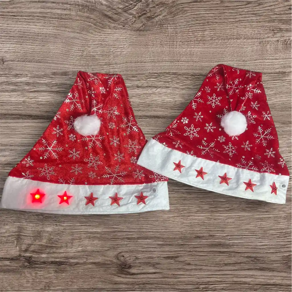 Gorro Navideño En Tela Con Luces Copos De Nieve Y Estrellas