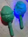 Maracas De Navidad Papa Noel Con Luz Aguamarina X2 Unidades