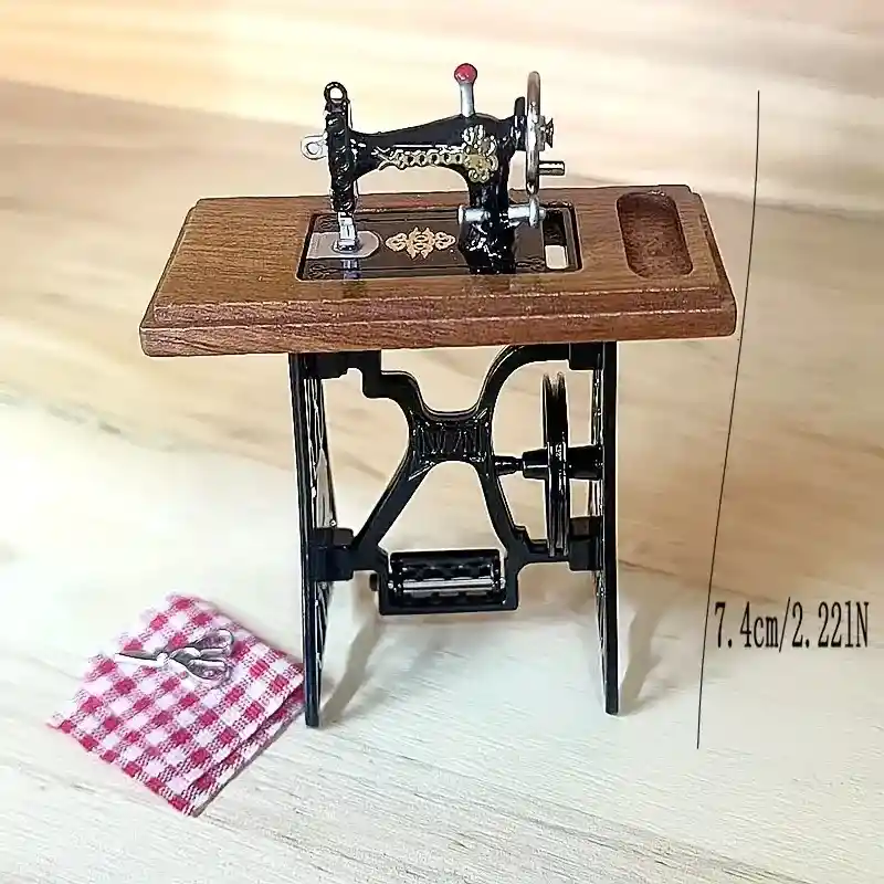 Modelo Maquina De Coser Mini