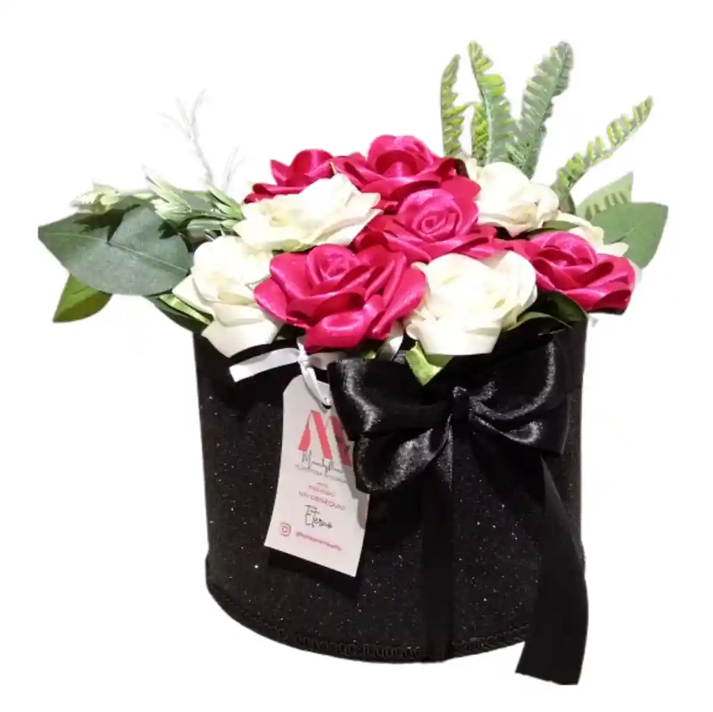 Arreglo Floral Amor Bonito En Rosas Fuscia