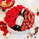 Regalo De Navidad - Corona De Chocolates, Vino Y Rosas Rojas - - Regalo De Aguinaldos - Feliz Año Nuevo - Ancheta De Navidad - Ref 48