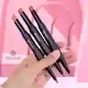 Lip Liner + Lipstick 1st Scene