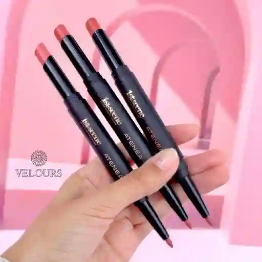 Lip Liner + Lipstick 1st Scene