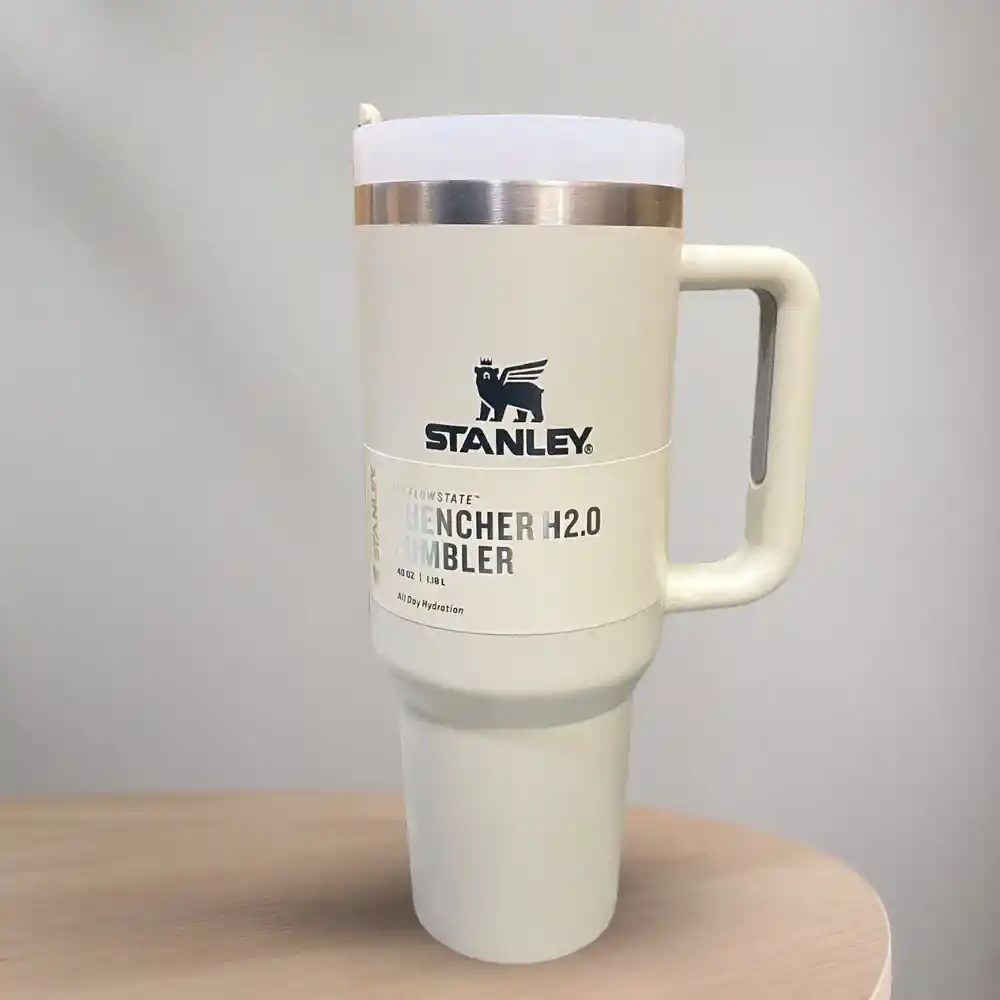 Termo Stanley Quencher Genérico 1.1 40 Oz Acero Inoxodable Gris
