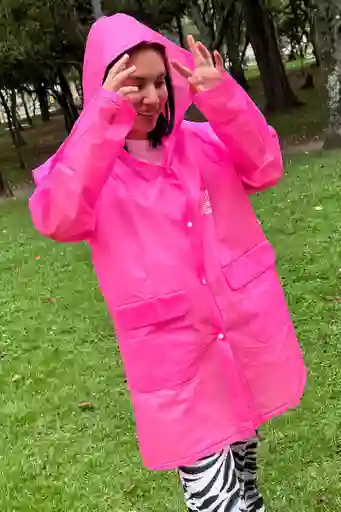 Capa Lluvia Impermeable Pinky Barbie Talla S