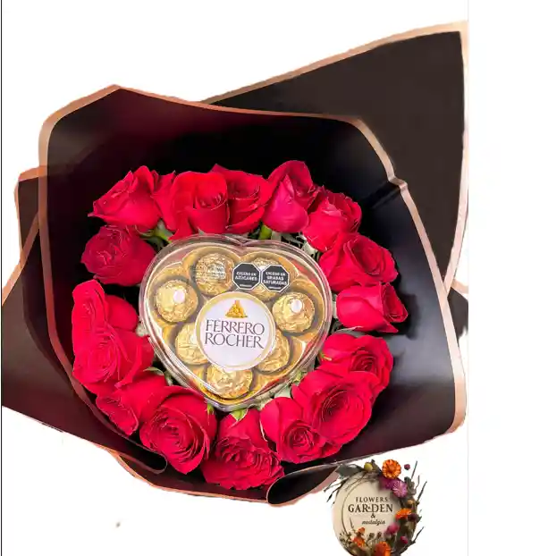 Ramo De Rosas "corazón De Fuego"