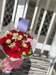 Flores Rosas Y Astromelias Bouquet Gloria