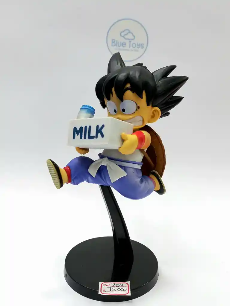 Figura Gokú En Base De Colección