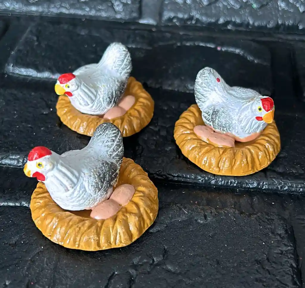 Animales Maqueta / Pesebre Gallina Ceramica X3 Unidades