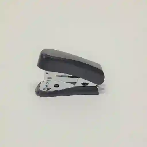 Grapadora Mini Negra