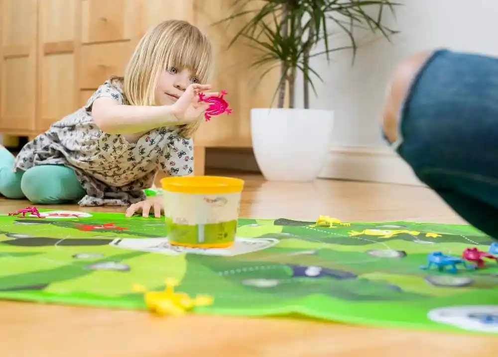 Juego De Mesa Froghoppers Ranas Voladoras Y Alfombras Niños