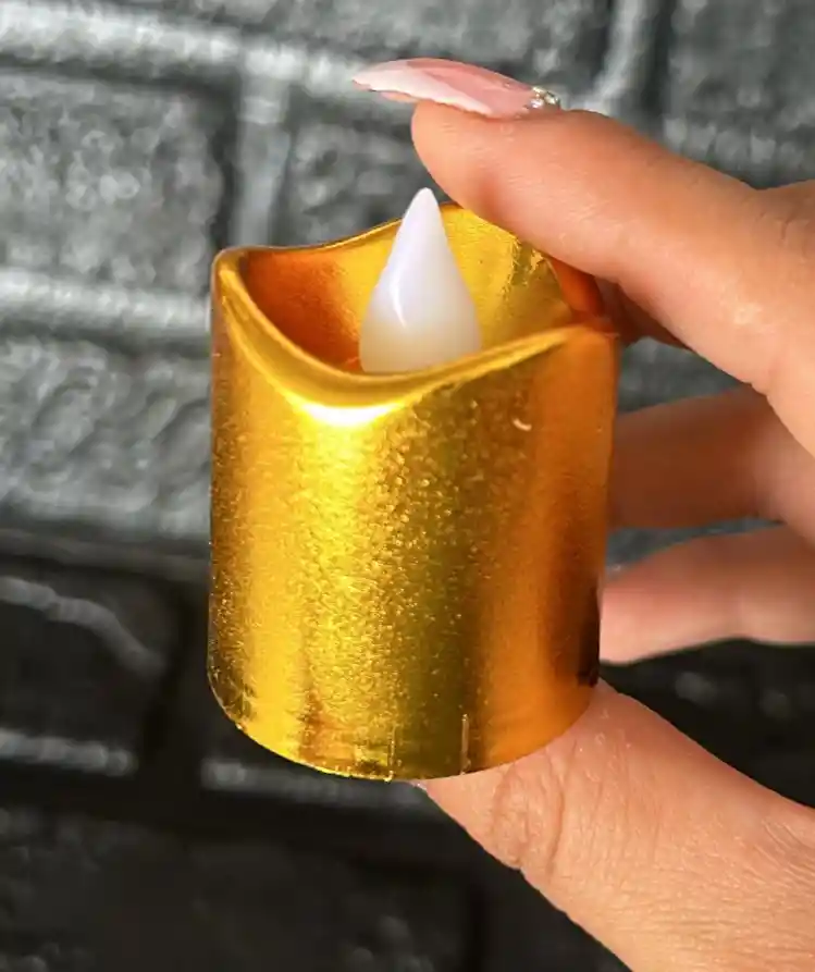 Velas / Veladora Mini Led Dorada Brillante Pilas