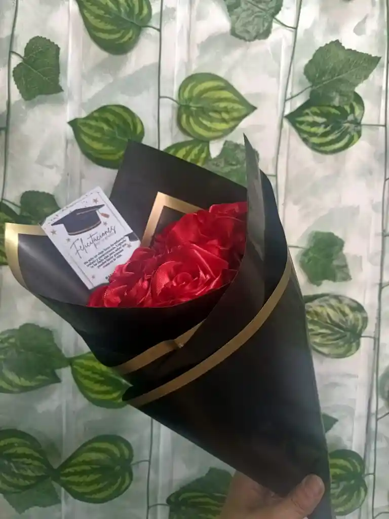 Bouquet Rosa Eterna ( Día De La Madre)