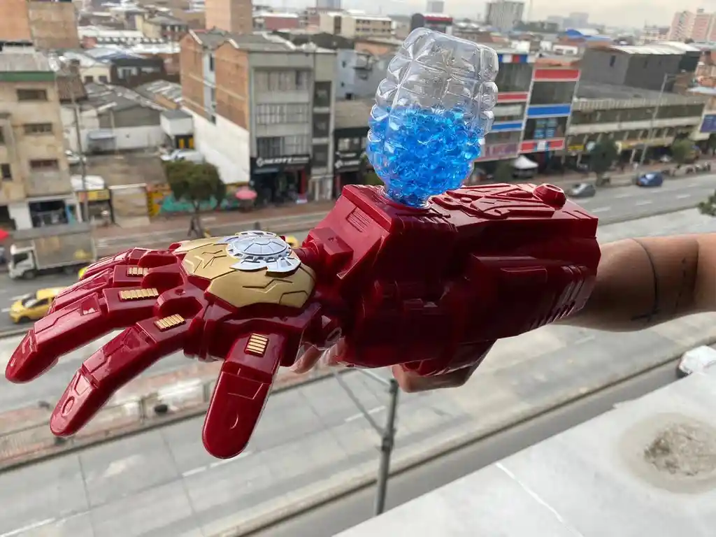 Guante De Iron Man Lanzador Hidrogel