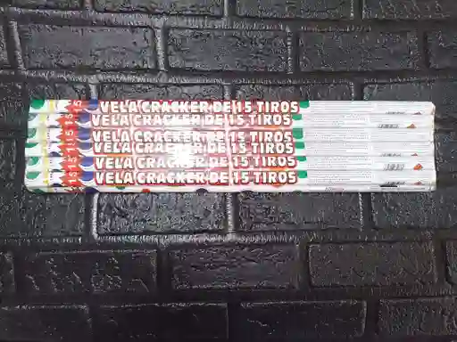 Vela Cracker X 15 Tiros Bengala