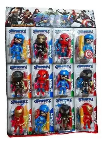 Muñeco Avengers De Juguete