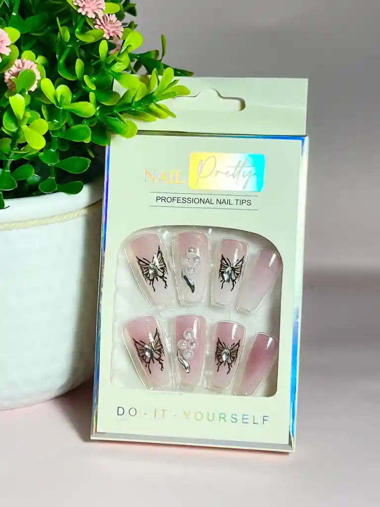 Kit Completo De Uñas Postizas Minimalista Azucarada Con Pedreria Tornasol Mariposa Rosa - Uñas Press On Con Adhesivo - Ref 12