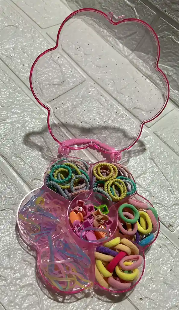 Estuche Flor Pequeño Cauchos Para Cabello Cauchitos Moñas Ganchitos Piojitos