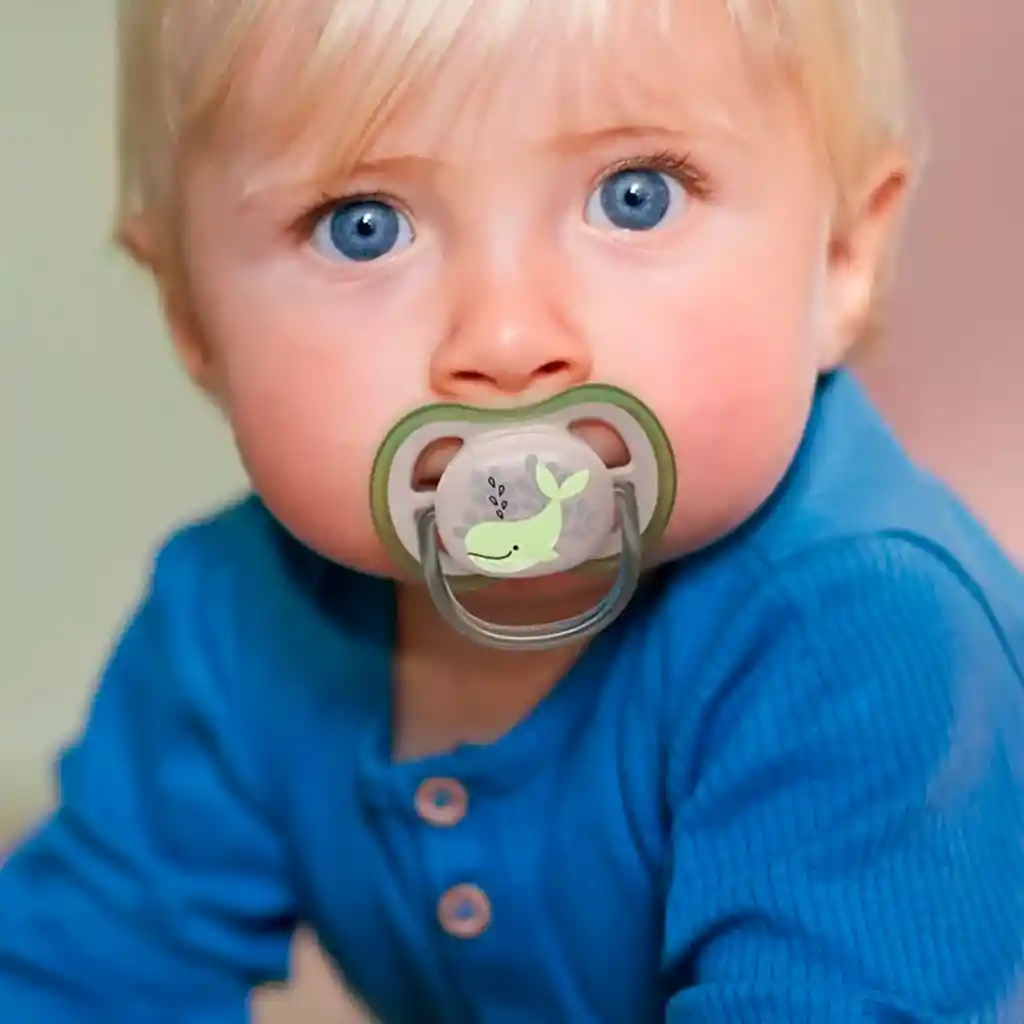 Chupa Ultra Air Ballenita De 6 A 18 Meses, Libre De Bpa, Chupete Individual Para Niño - Philips Avent