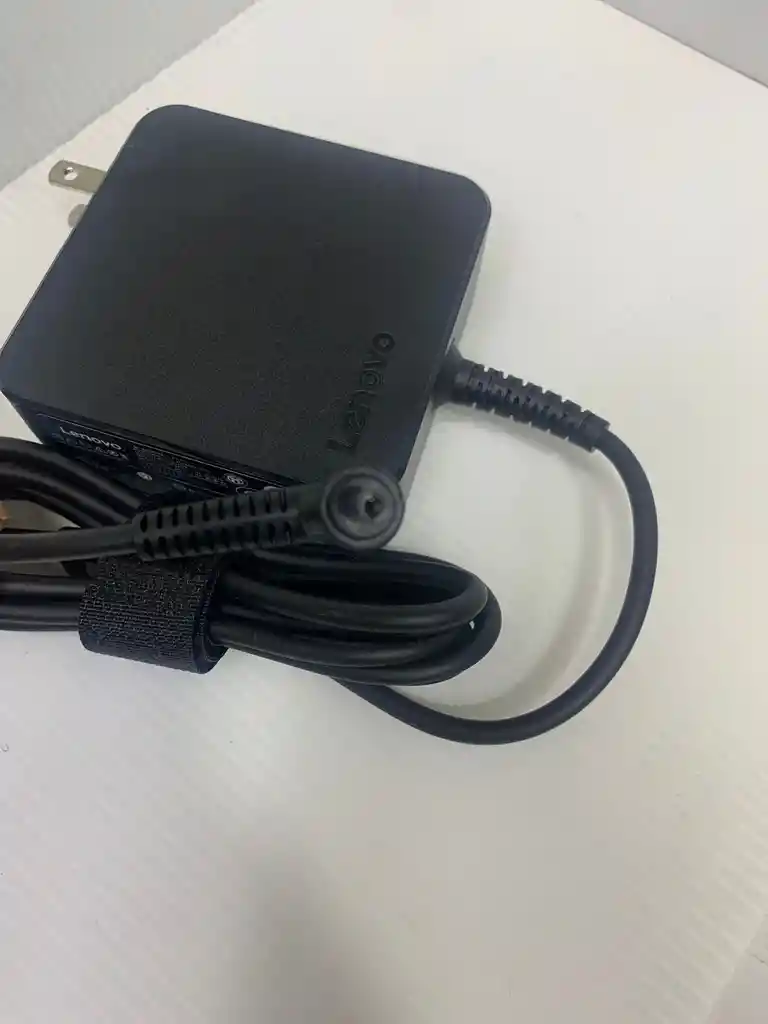 Cargador Para Portatil Lenovo 20v 3.25