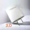 Cabezal Adaptador Usb De Viaje 3a/at Ca01 Carga Rápida / Blanco
