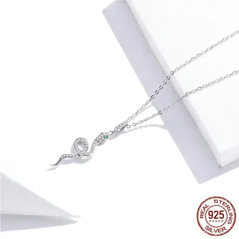 Collar Cadena Para Mujer Dije Serpiente Fabricado En Plata