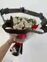 Ramo De Rosas Con Astromelias