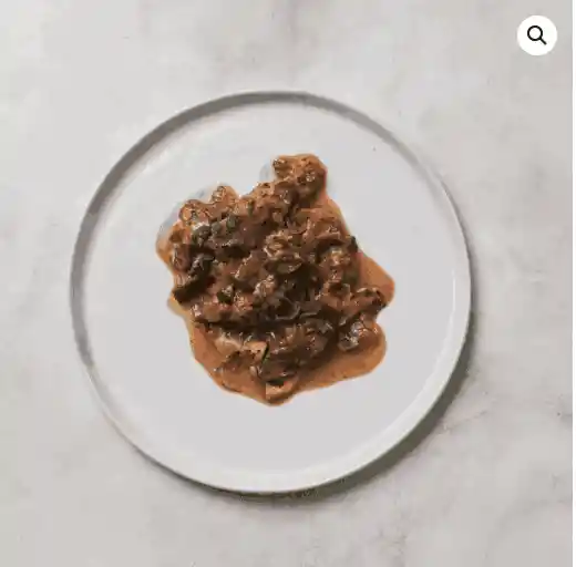 Lomo En Salsa De Champiñones