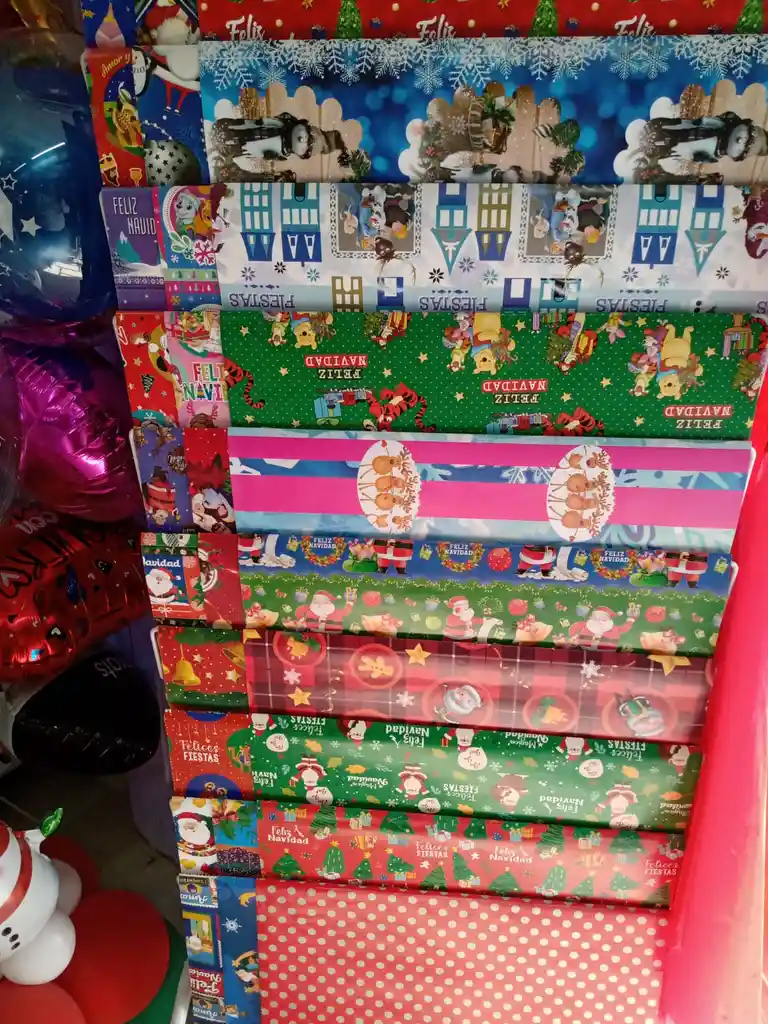 Papel De Regalo De Navidad 6 Pliegos