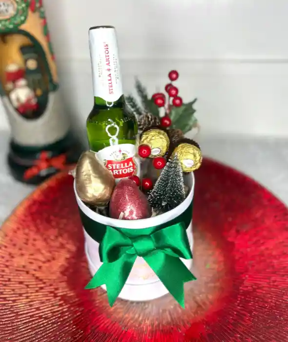 Cilindro De Lujo Mini Con Stella Artois, Chocolates Ferrero Rocher Y Fresas Con Chocolate - Navidad